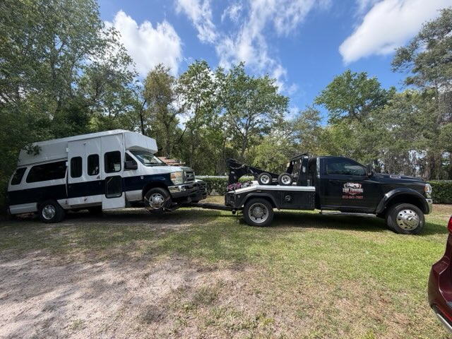 Reliable roadside vehicle recovery by TBB Towing and Recovery